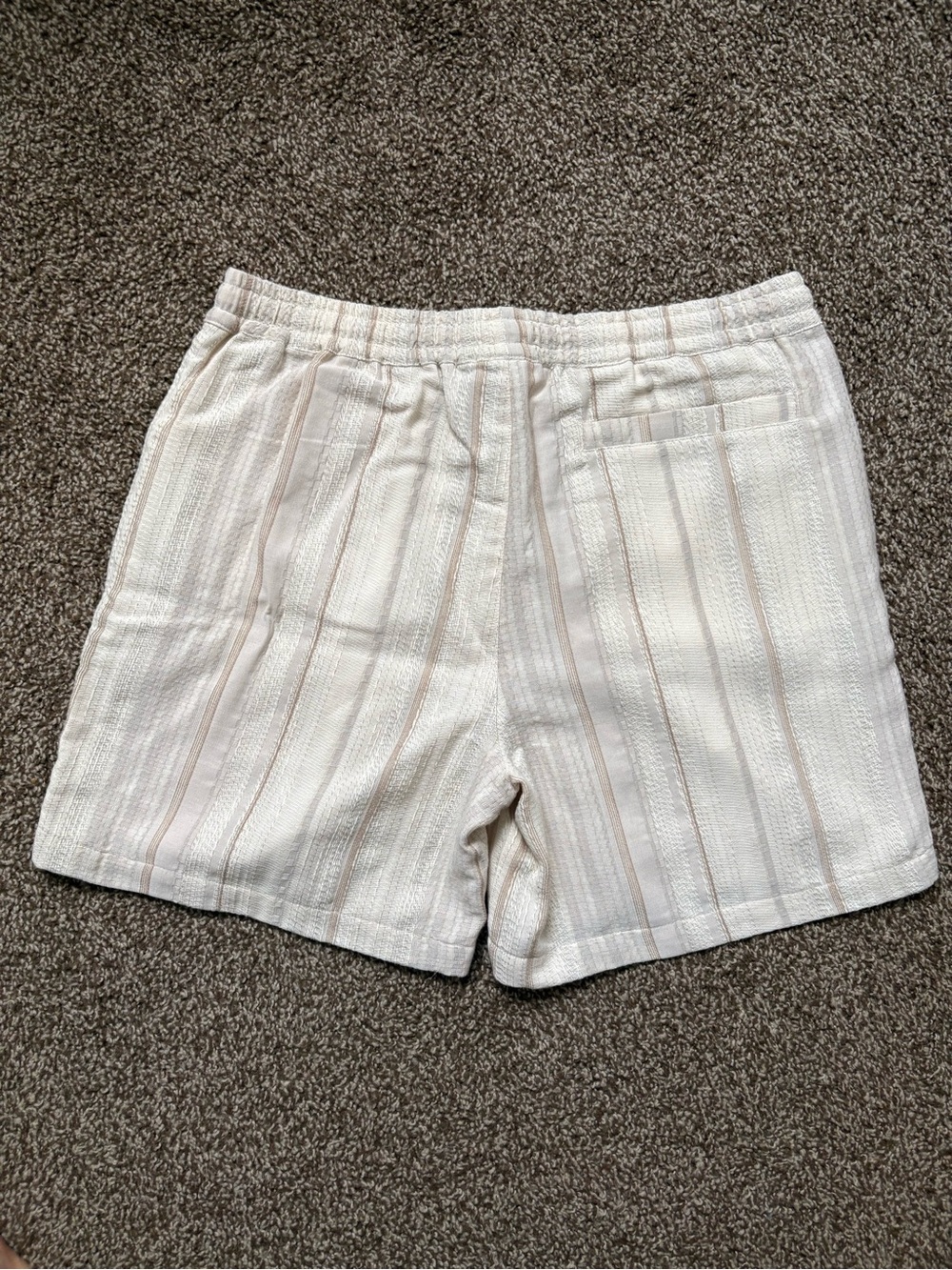 Kith Cream Striped Pull-On Shorts - Picture 4 of 7